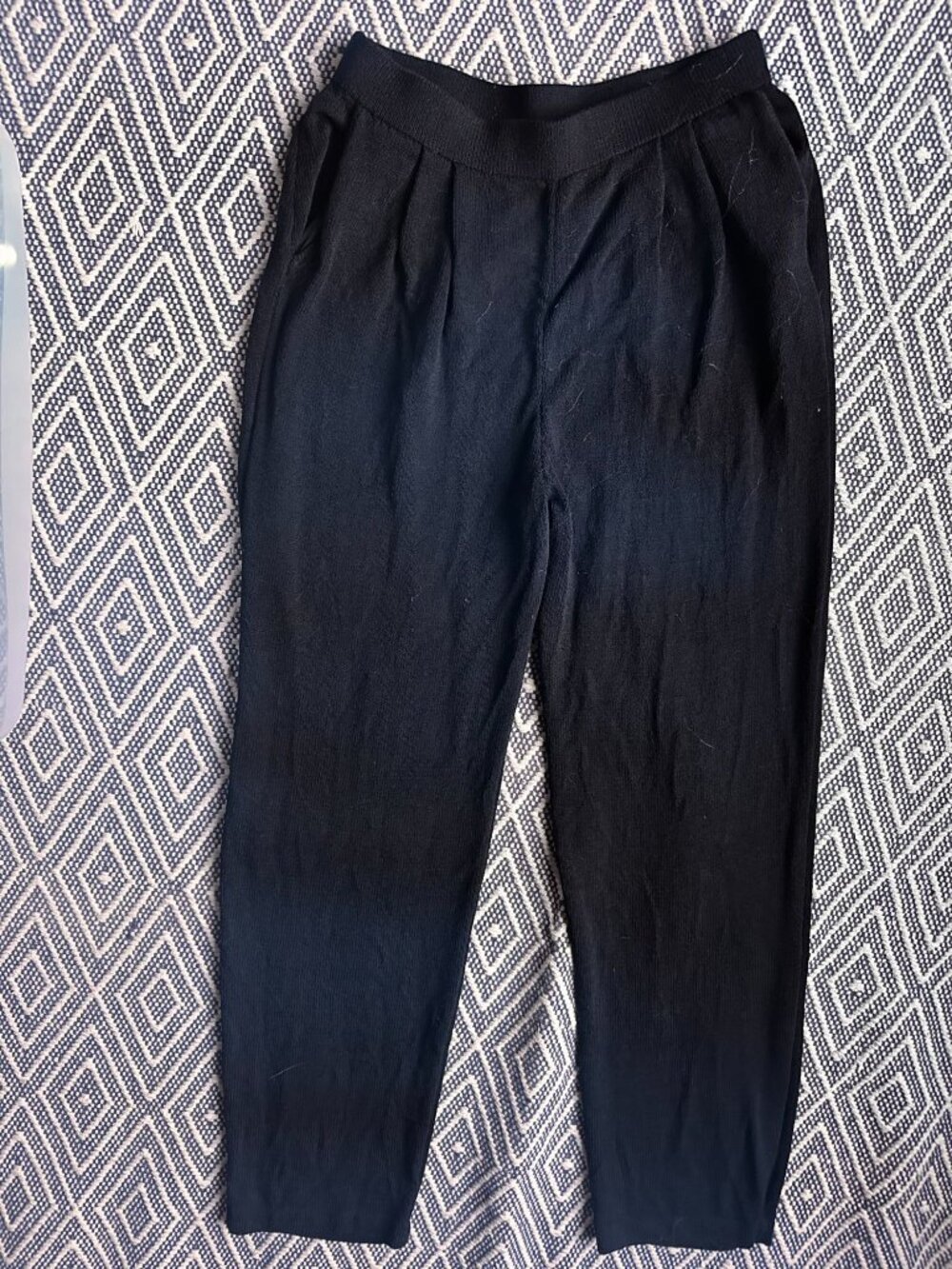 St. John Basics Pants Women 8 Black Pleated Trouser Career Santana Knit High Ris